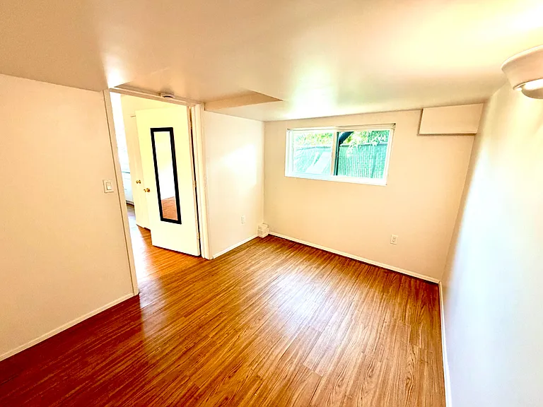 1816 Gillespie St #STUDIO — Photo 7