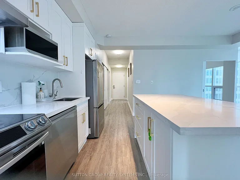 126 Simcoe St #1208 — Photo 5