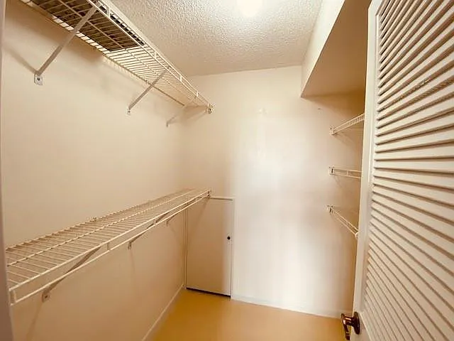 9420 S Hollybrook Lake Dr #305 — Photo 11