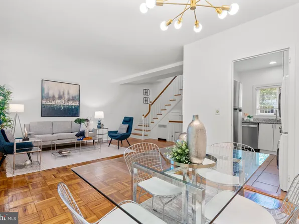 3704 Lyons Ln, Alexandria, VA 22302