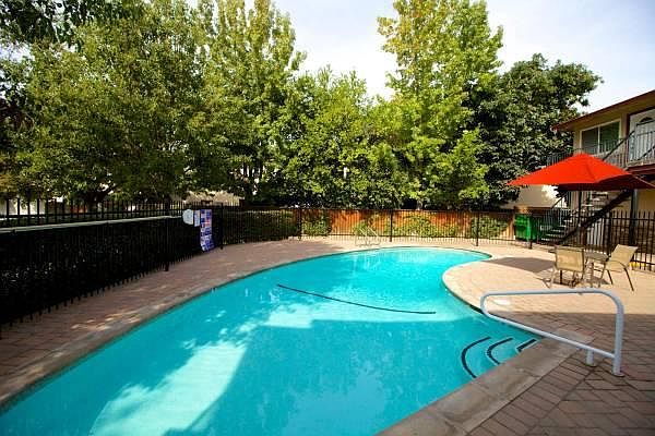 1st image of 166 Revey Ave #10