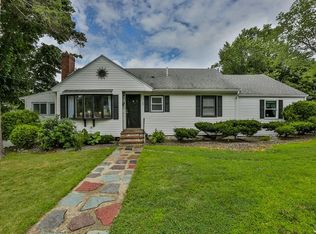 35 Herrick Rd, Peabody, MA 01960