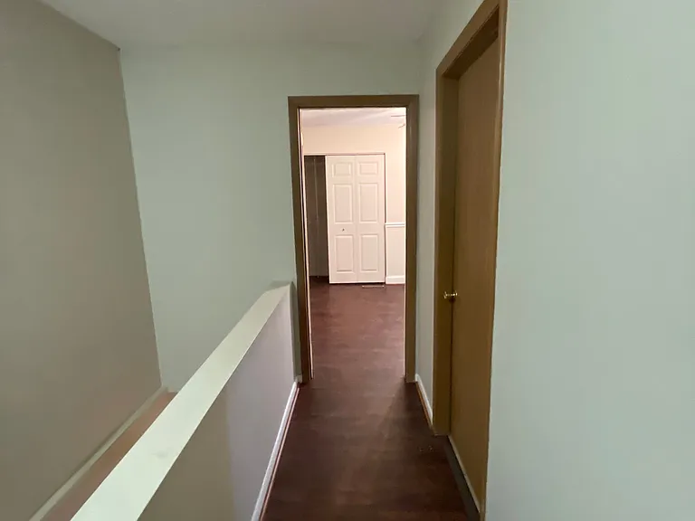 210 Woodhaven Dr — Photo 26
