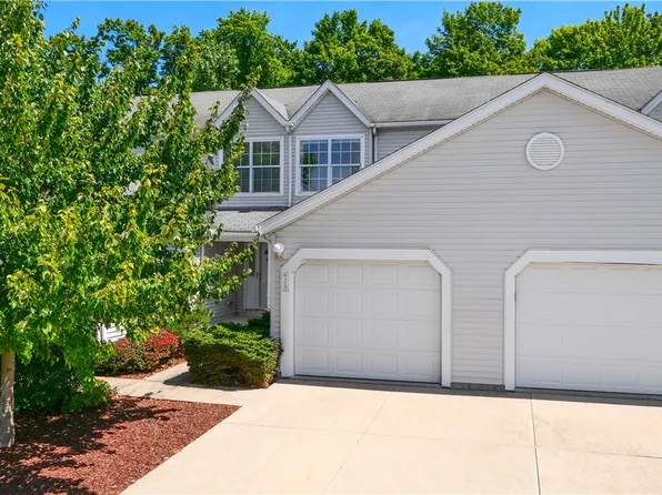 9323 Hickory Ridge Dr, Streetsboro, OH 44241