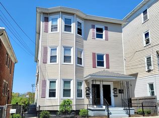 524 Charles St #1F, Providence, RI 02904