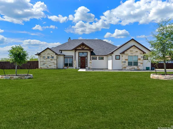 190 SIENA WOODS, Marion, TX 78124