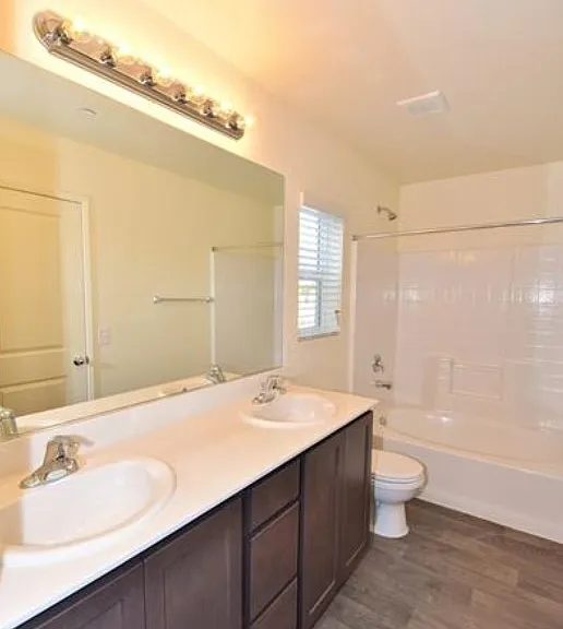 4135 Chamisa Cove St — Photo 8