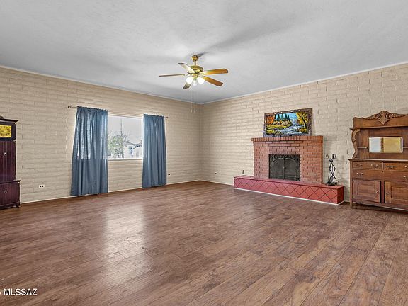 4th image of 3907 S 15th Ave