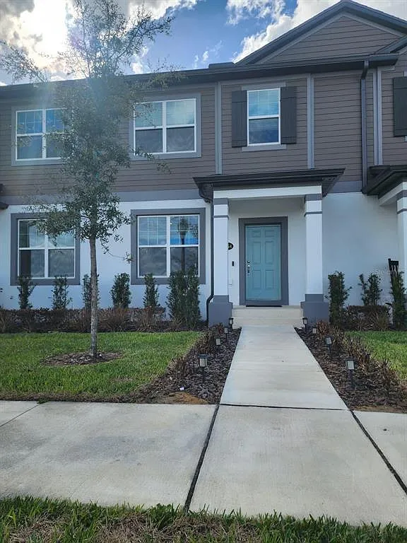 3 bed, 2.5 bath, 1688 sqft, $2,700 — Photo 1