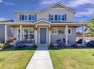 806 E Tanoak Ave, La Center, WA 98629