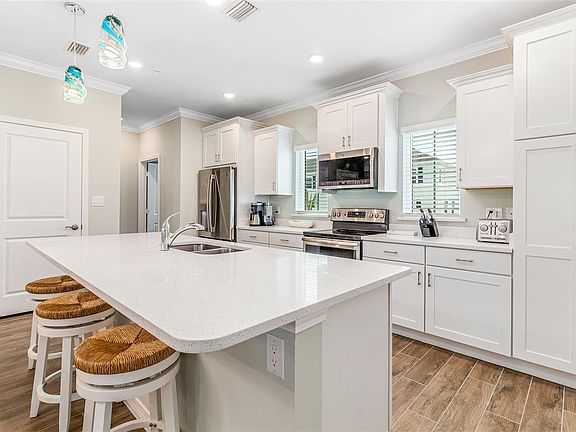 4th image of 14270 Beach Heather Ct