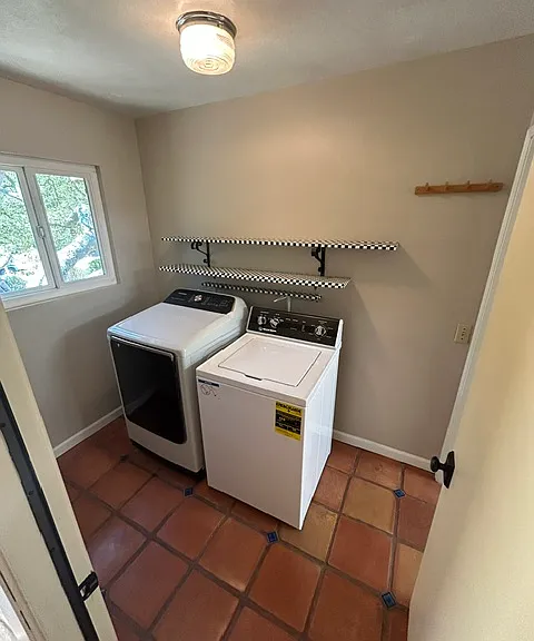 6845 Lakeview Dr #1 — Photo 7