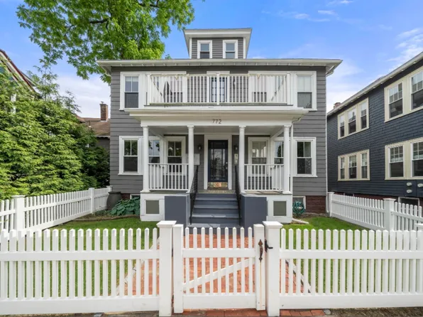 772 Centre St APT 1, Jamaica Plain, MA 02130
