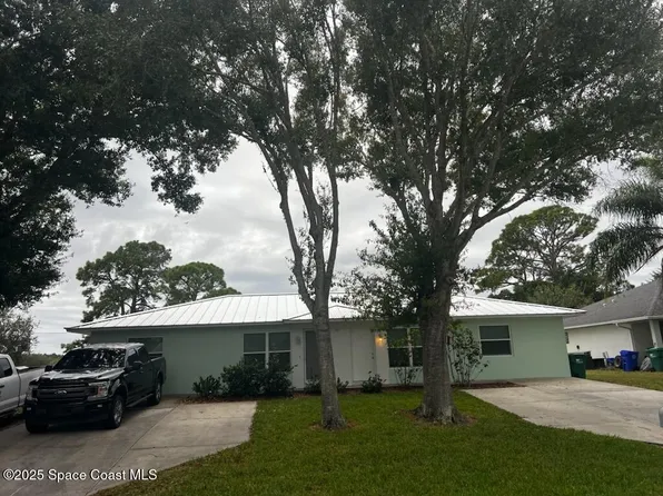 357 Keen Ter, Sebastian, FL 32958