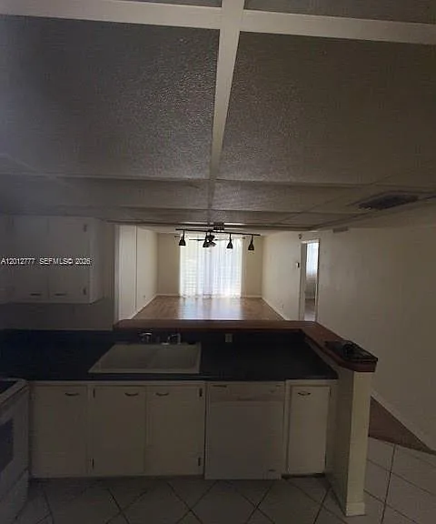 406 NW 68th Ave #411 — Photo 6