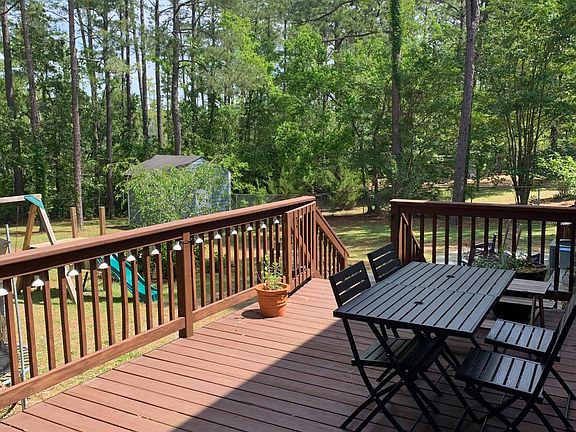 3rd image of 1013 Shadow Moss Ct