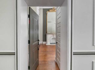 812 Cathedral St #2M, Baltimore, MD 21201
