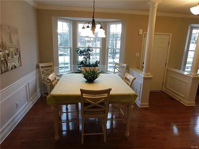 6201 Valley Forge Dr — Photo 4