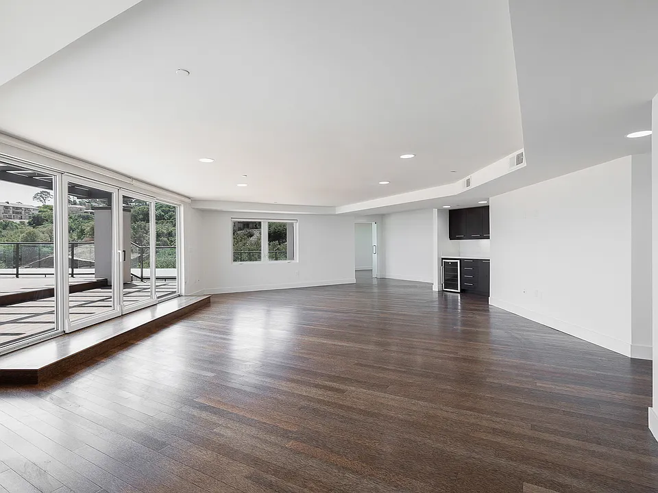 A living room that adapts to your lifestyle.