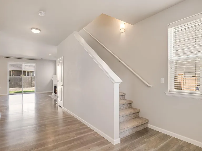 9948 Dotson St SE — Photo 4