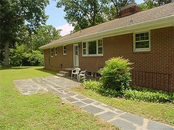 3rd image of 8202 Whittington Dr