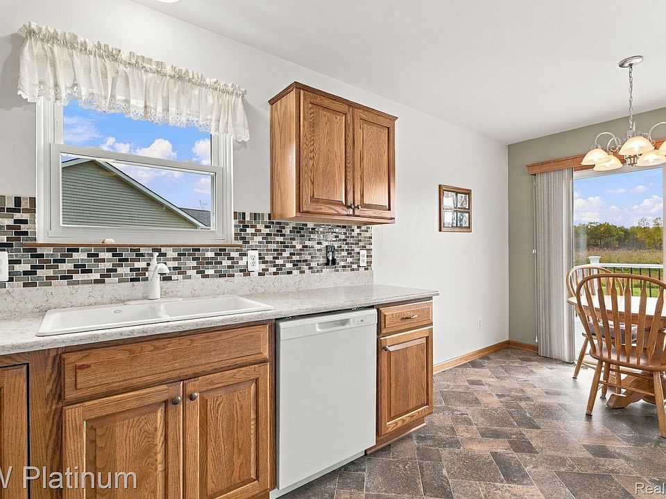 237 Quail Dr, photo 7