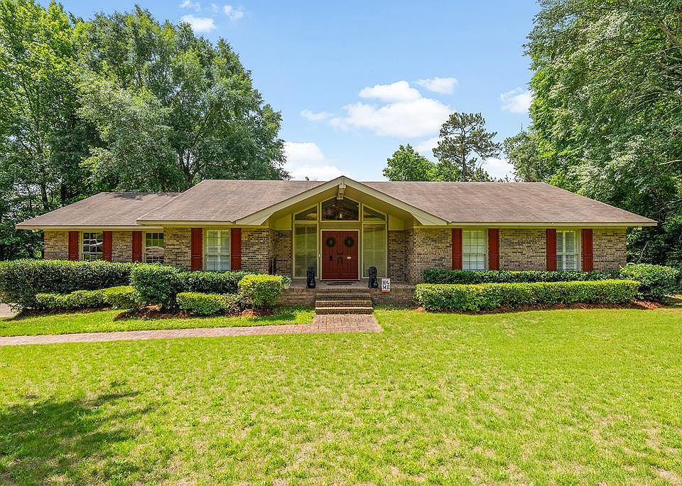 1st image of 1311 Melanie Ln