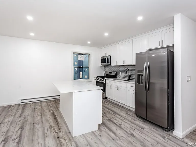 300 Highland Ave #5 — Photo 11