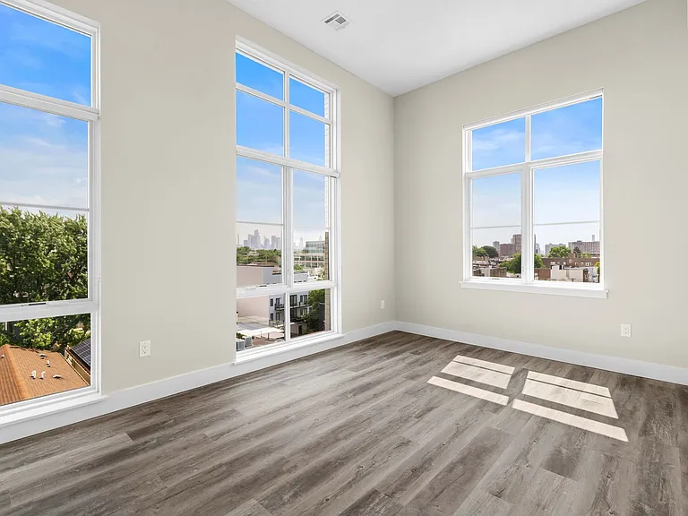 Central 70 Lofts — Photo 17