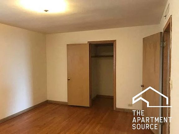 5th image of 4913 Crain St Unit 2