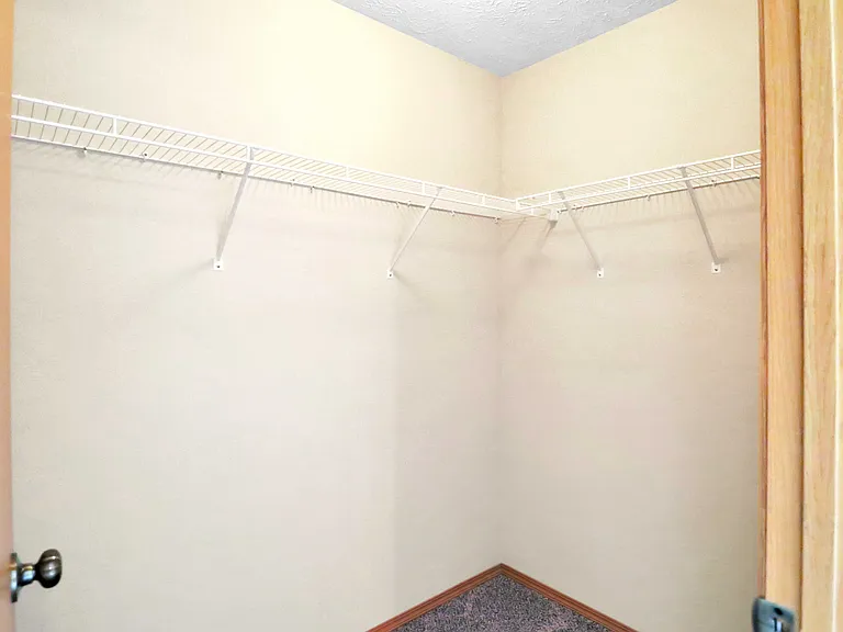 Old Stone Apartments — Photo 17