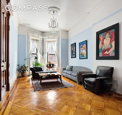 Rented by Compass | media 10