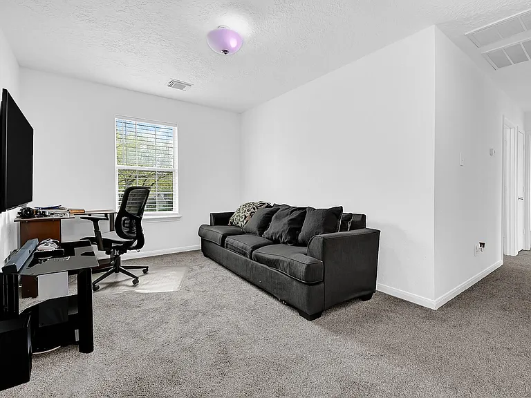 29207 Legends Hill Dr — Photo 15