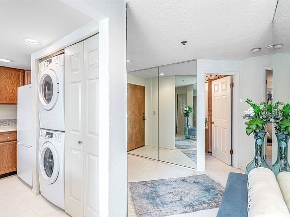 3rd image of 15209 Sunwood Boulevard #B23