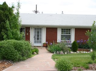 117 Alhambra Dr, White Rock, NM 87547