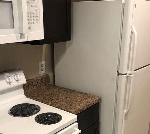 3rd image of 537 Dukeway #3