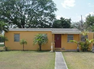 5240 SW 98th Ct, Miami, FL 33165