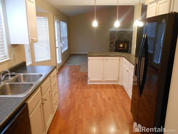 5th image of 3072 Olympic Club Dr