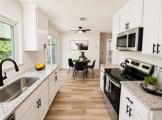 1070 Frost Fire, San Antonio, TX 78245