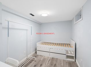 993 Partington Ave #6, Windsor, ON N9B2P1