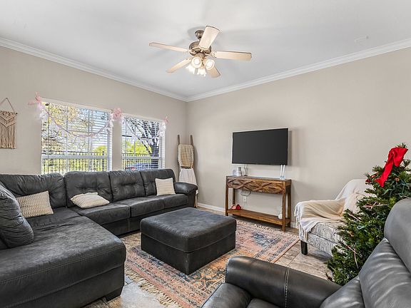 4th image of 1001 Krenek Tap Rd APT 3004