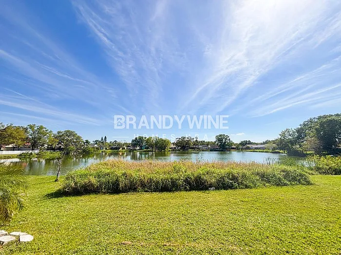 1721 Brandon Trace Ave — Photo 19