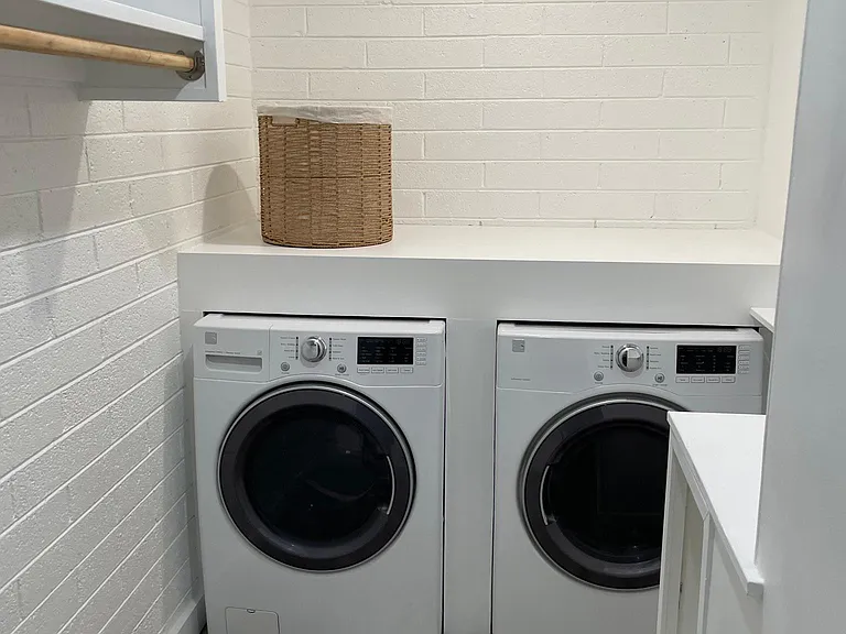 1018 E Polk St #2 — Photo 8