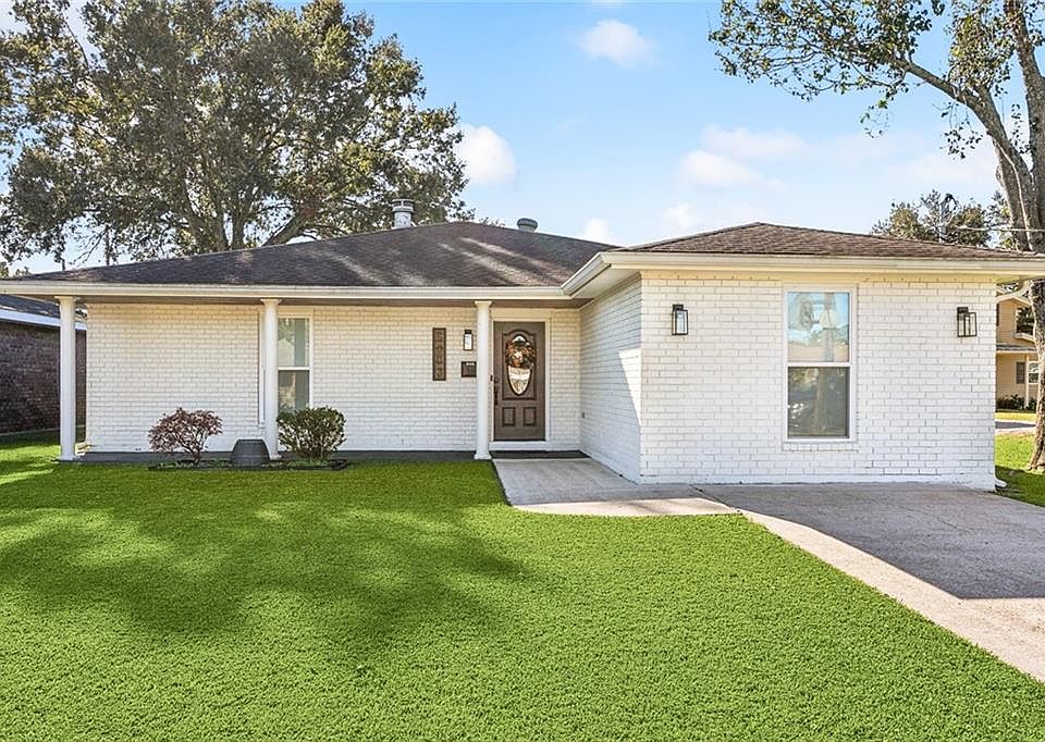 1st image of 5003 Wisteria Dr