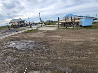 182 Rosethorn Ln, Grand Isle, LA 70358