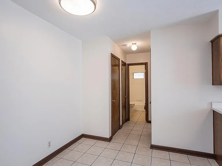 2436 C St #3 — Photo 5