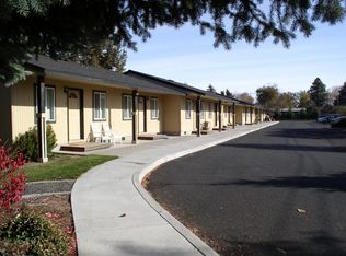 1152 SW 17th St APT 8, Redmond, OR 97756
