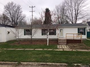 Saint Marys St, Brown city, MI 48416