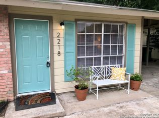 2218 Six Mile Dr, San Antonio, TX 78224