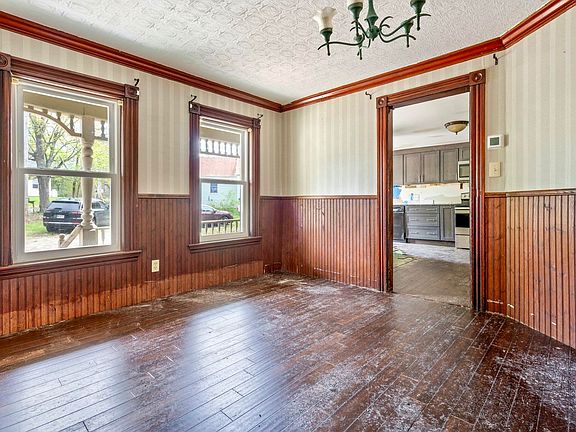 15th image of this home